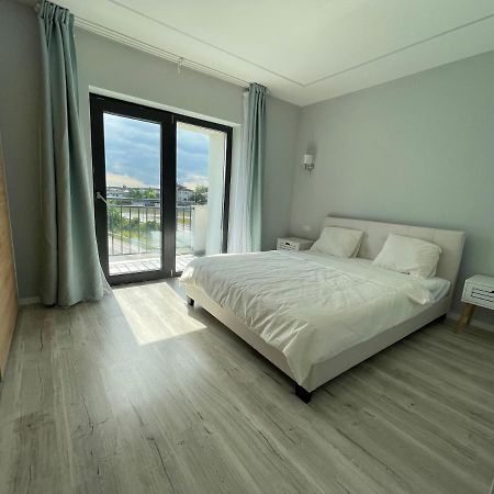 Noah Apartment Self Check-In Otopeni Εξωτερικό φωτογραφία